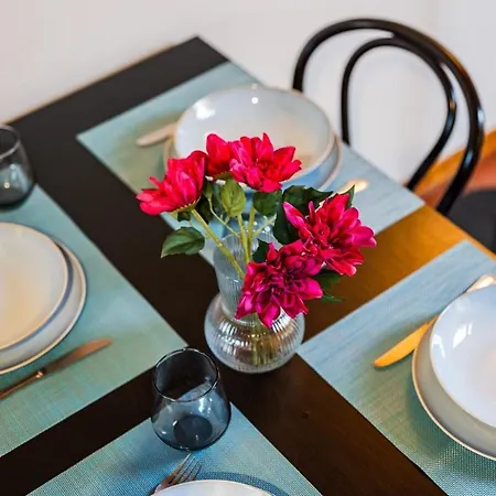 Cozy Rooftop Flat - Steps From The Sea - Ac And Wifi * Santa Margherita Ligure