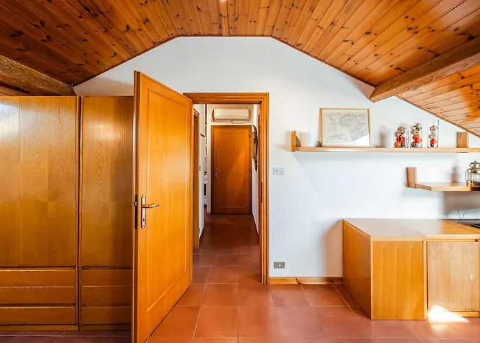 Cozy Rooftop Flat - Steps From The Sea - Ac And Wifi سانتا مارغريتا ليغور