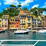 Cozy Rooftop Flat - Steps From The Sea - Ac And Wifi Santa Margherita Ligure